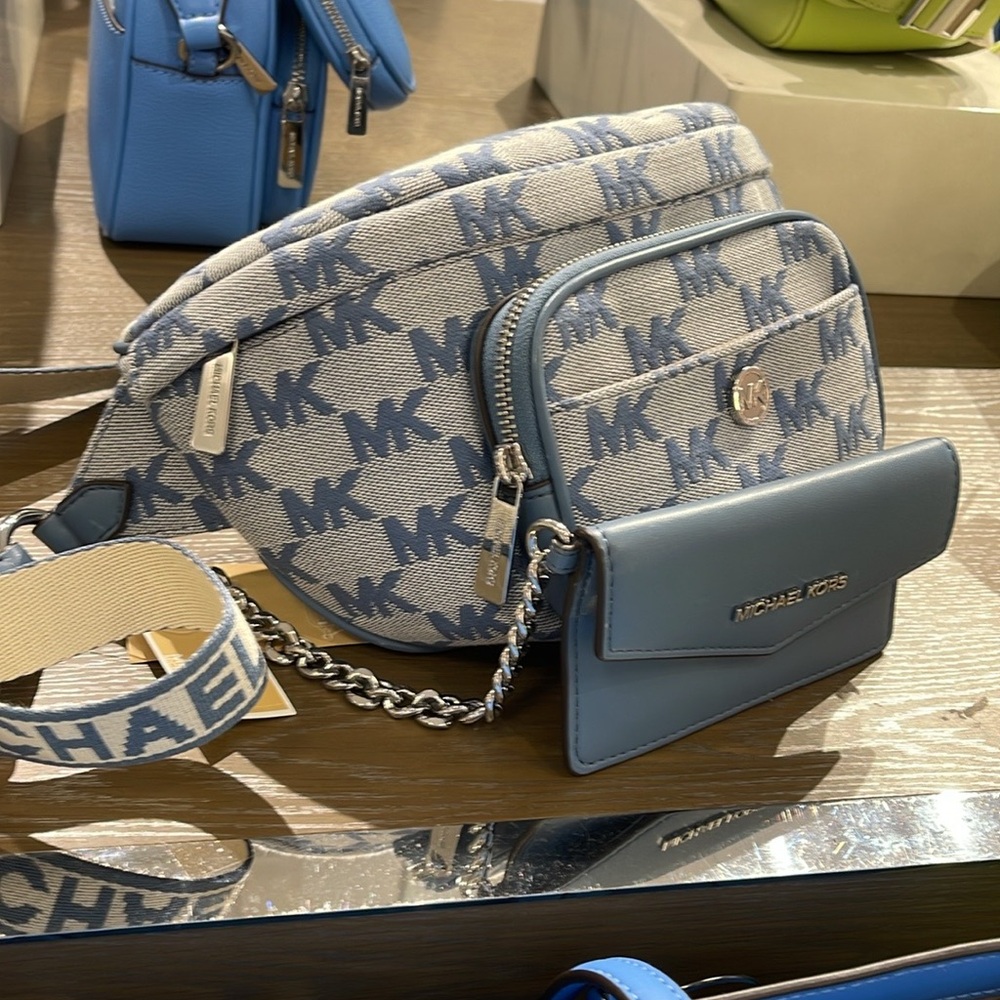 MICHAEL KORS
Maisie Large Logo 2-in-1 Sling Waist Fanny Pack Crossbody 
Denim/ - Picture 2 of 16